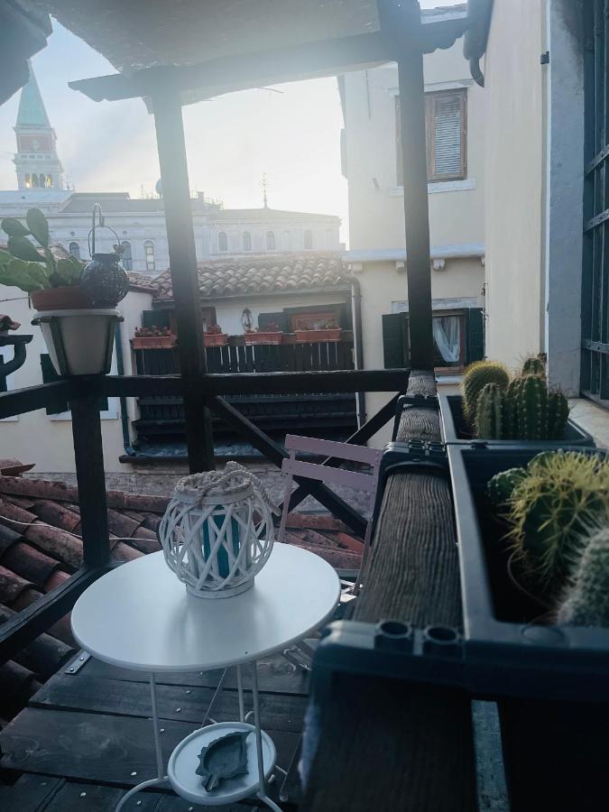 Ca' Ai Sospiri Appartement Venetië Buitenkant foto