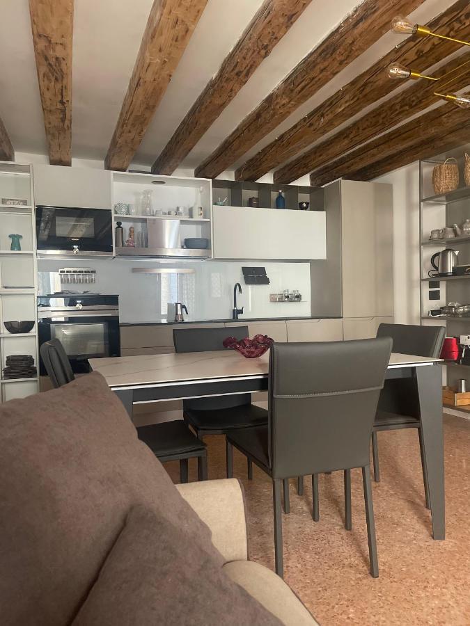 Ca' Ai Sospiri Appartement Venetië Buitenkant foto